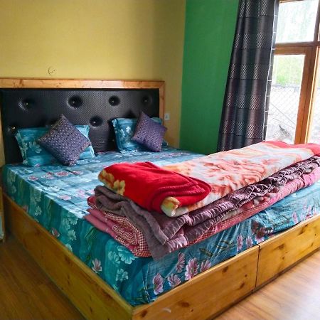 Noor Guest House Лех Екстериор снимка
