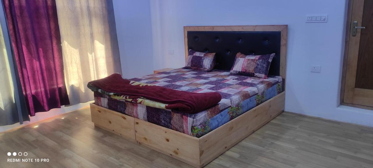 Noor Guest House Лех Екстериор снимка
