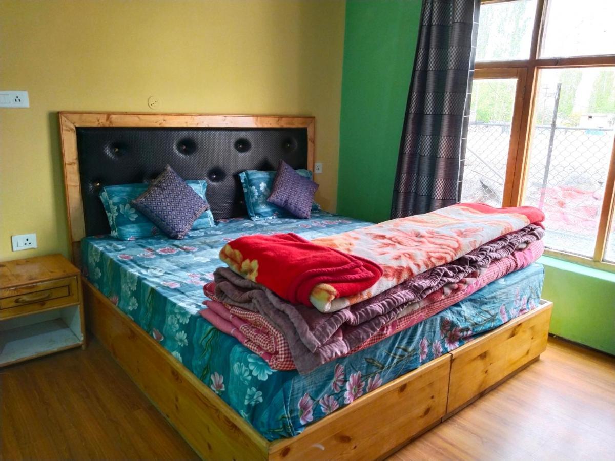 Noor Guest House Лех Екстериор снимка