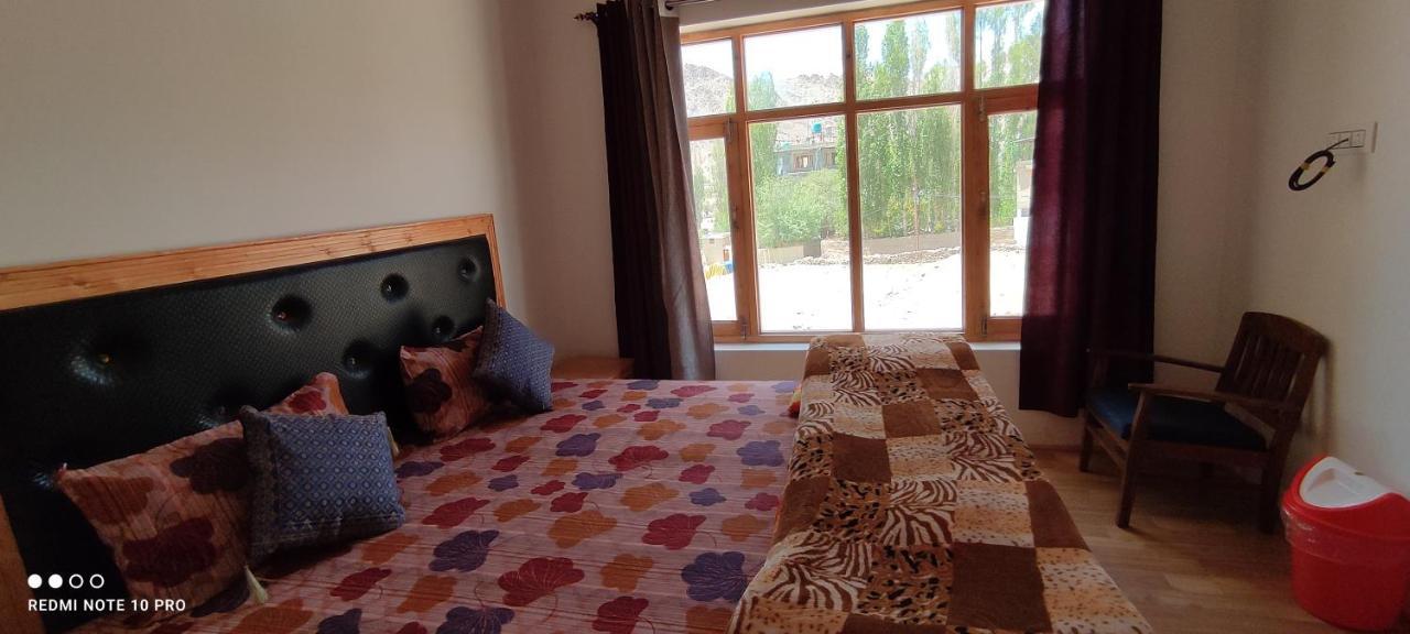Noor Guest House Лех Екстериор снимка