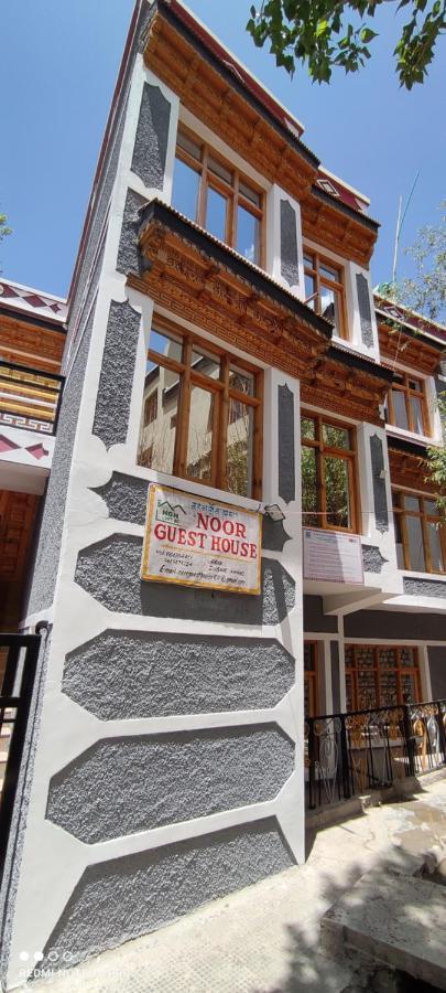 Noor Guest House Лех Екстериор снимка